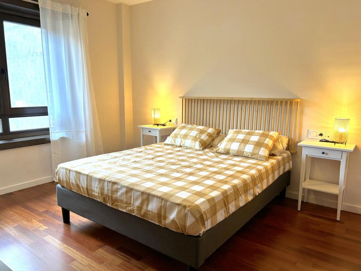 Apartament Encantador I Centric Amb Llar De Foc By Rural D'Aneu Эстерри-д'Анеу Экстерьер фото